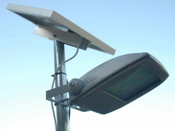Водоустойчивые солнечные приведенные в действие света потока СИД напольные для DC уличного освещения 12V