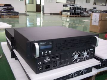 UPS держателя шкафа защиты от перенапряжения онлайн